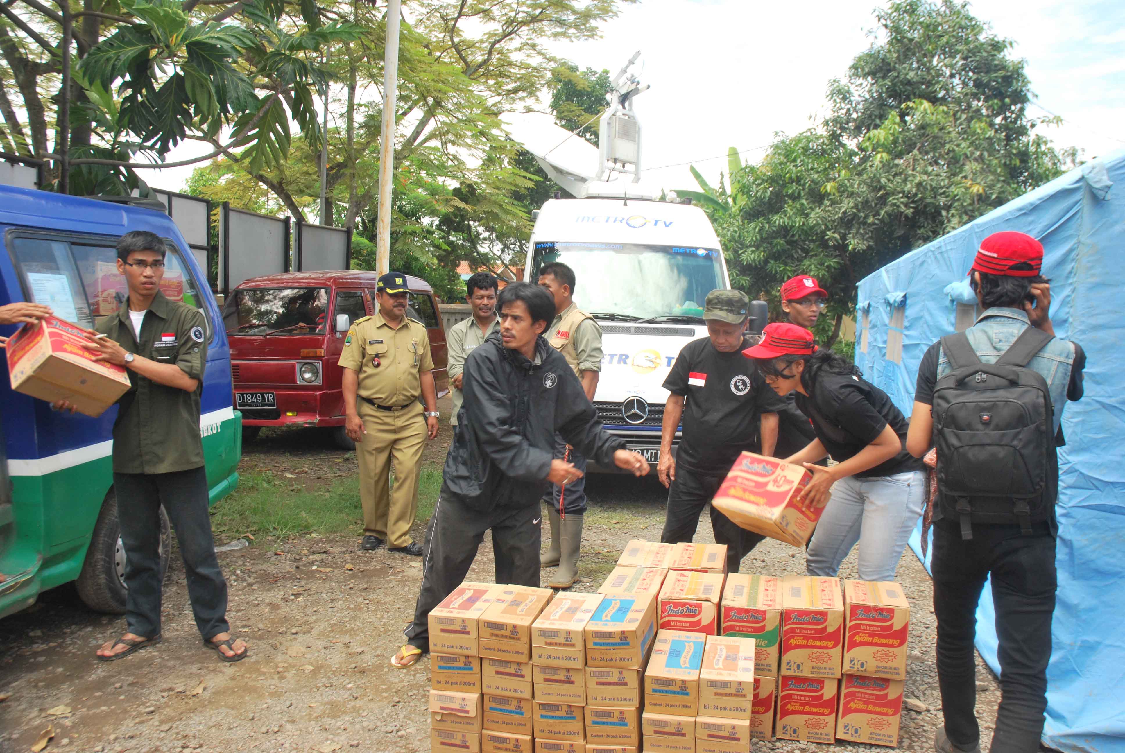 Dokumentasi Tanggap Bencana Banjir Jakarta 2013 — Jakarta #6
