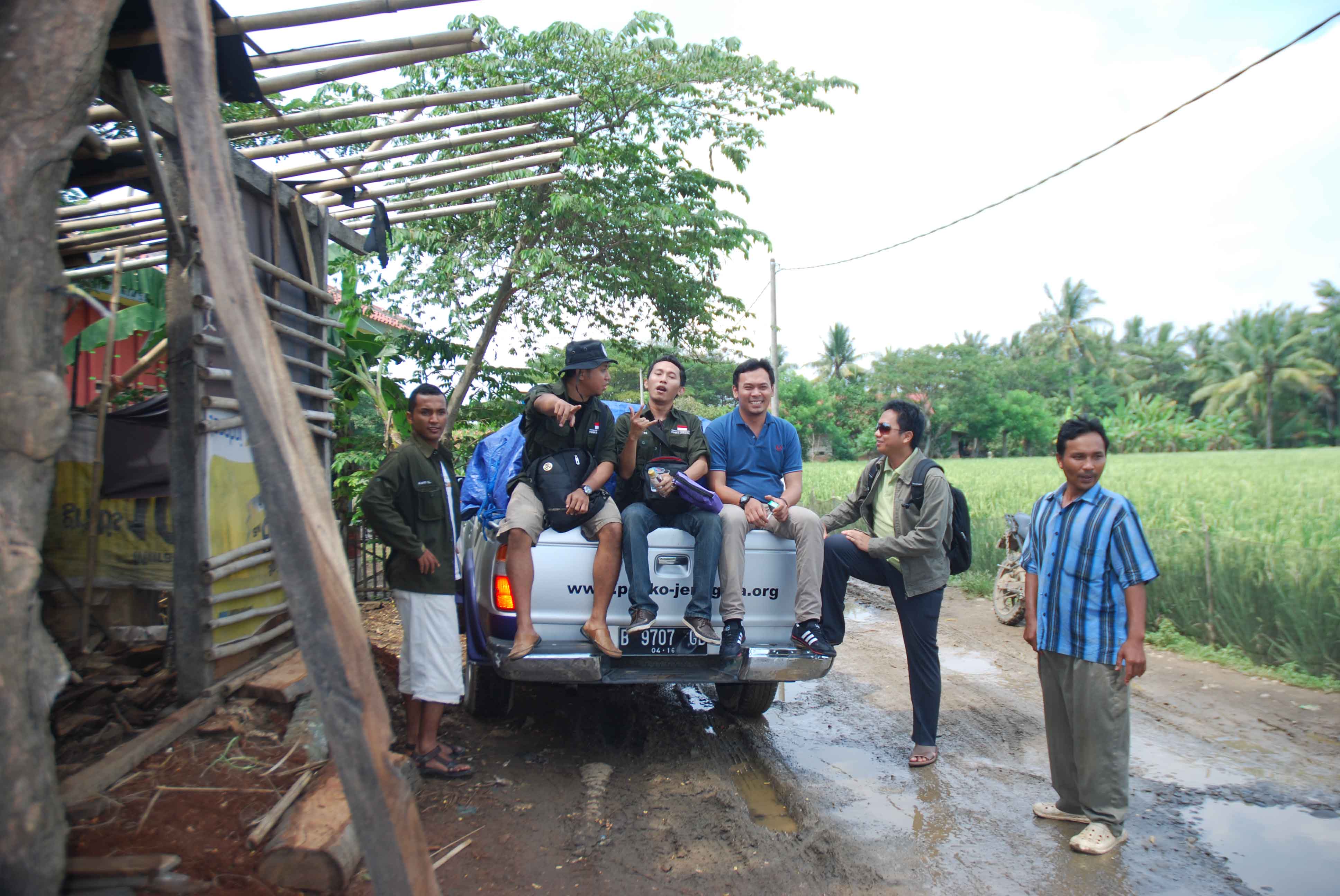 Dokumentasi Tanggap Bencana Banjir Kabupaten Karawang — Kabupaten Karawang #1